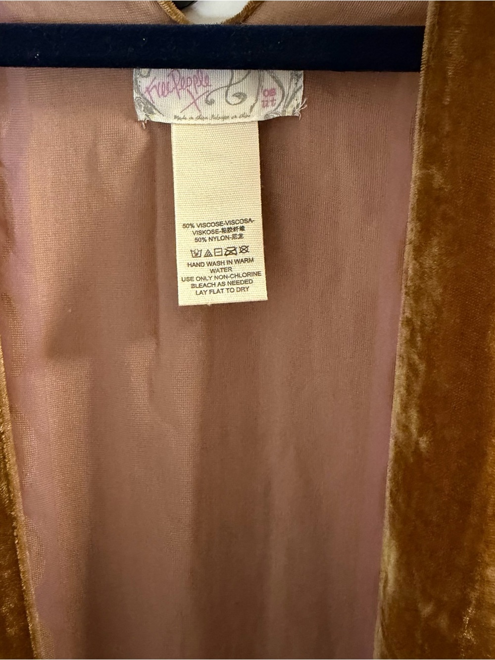 Free People Boho Tassel Kimono in Mauve with Gold Velvet Trim - Picture 5 of 8